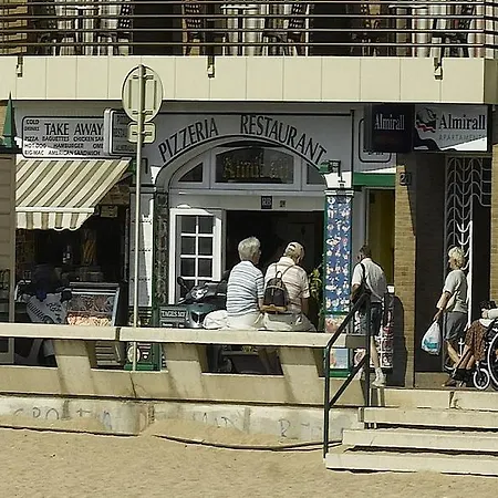 Almirall * リョレート・デ・マル