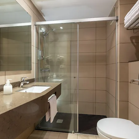 アパート Almirall