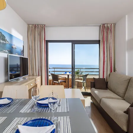 Almirall アパート *