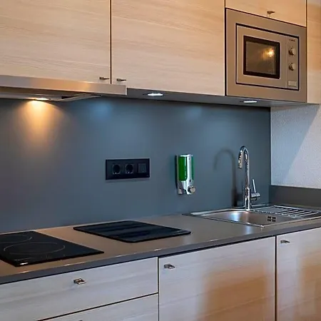 Almirall Apartmán