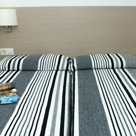 Almirall Apartmán Lloret de Mar