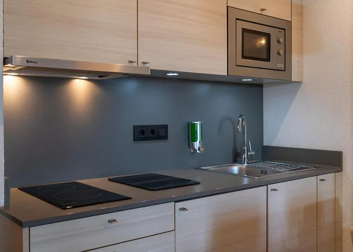 알미랄 아파트먼트 아파트 료렛 드 마르