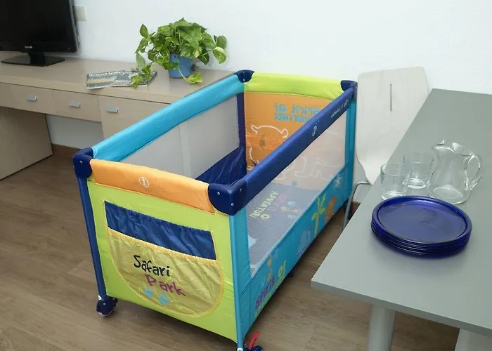 알미랄 아파트먼트 * 료렛 드 마르