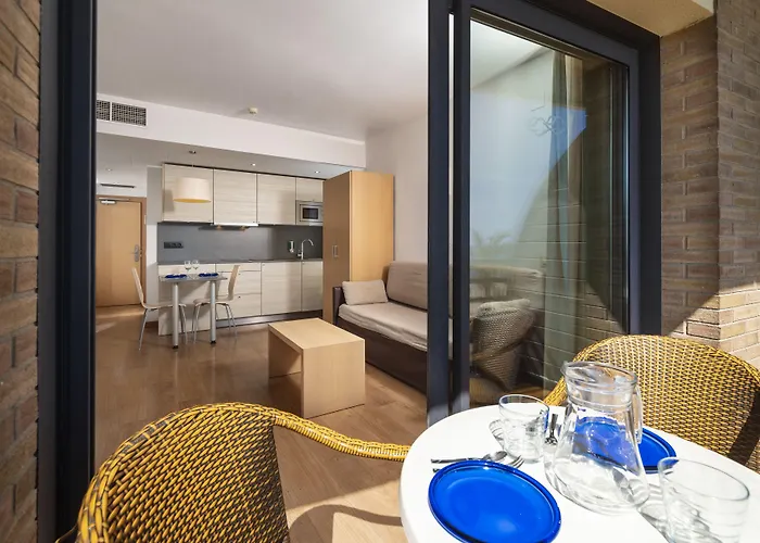 Apartmán Almirall *