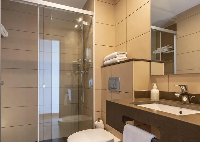 알미랄 아파트먼트 * 료렛 드 마르