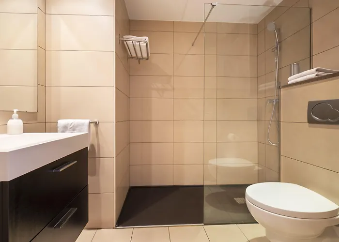 알미랄 아파트먼트 * 료렛 드 마르