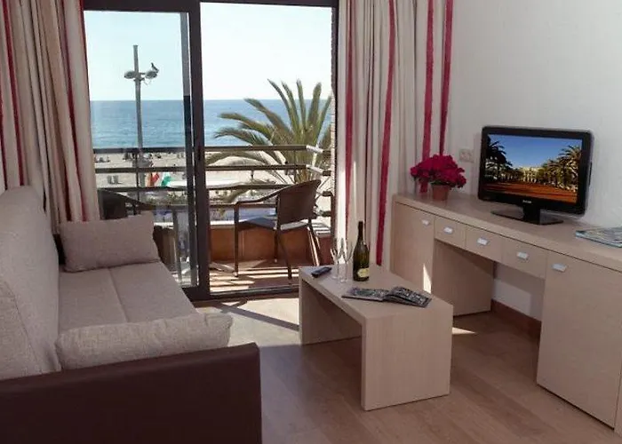 Almirall Appartement *