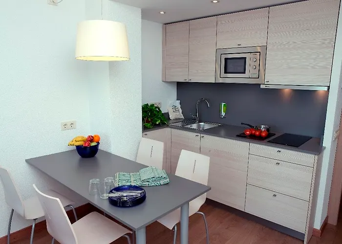 Almirall * リョレート・デ・マル